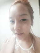 I took this picture after I got makeup done to attend my sister’s wedding. How does it look like? Does it look natural and beautiful? In my opinion, I’ve been prettier from any angles as you can see. I love to take pictures now