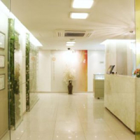 Modelo Skin Clinic