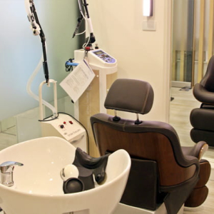 Clinic — Dr. Hwang`s Hair Transplantation Center